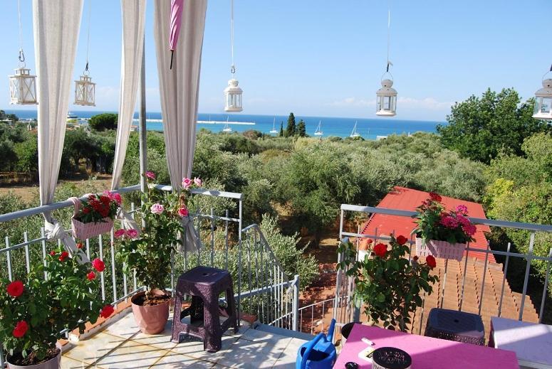 Killini Cottage Studio The Small Cyclades Kastro-Kyllini Bagian luar foto